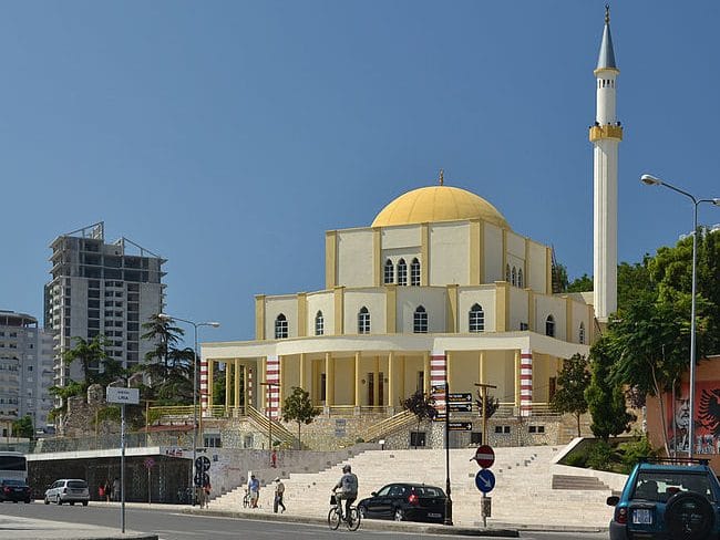 המסגד הגדול, דורס