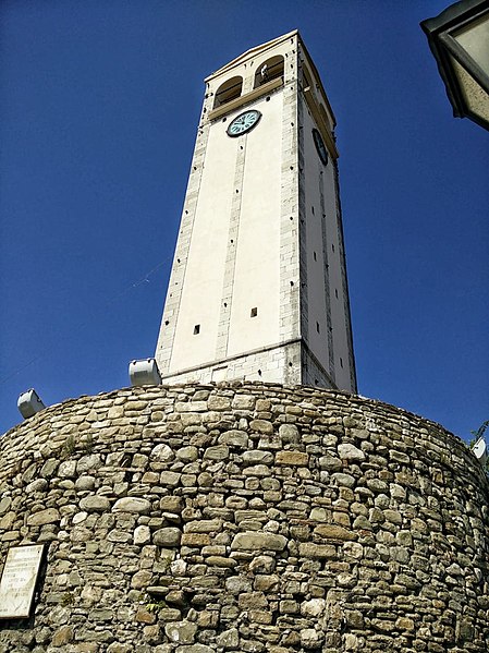 מגדל השעון Sahati באלבסן